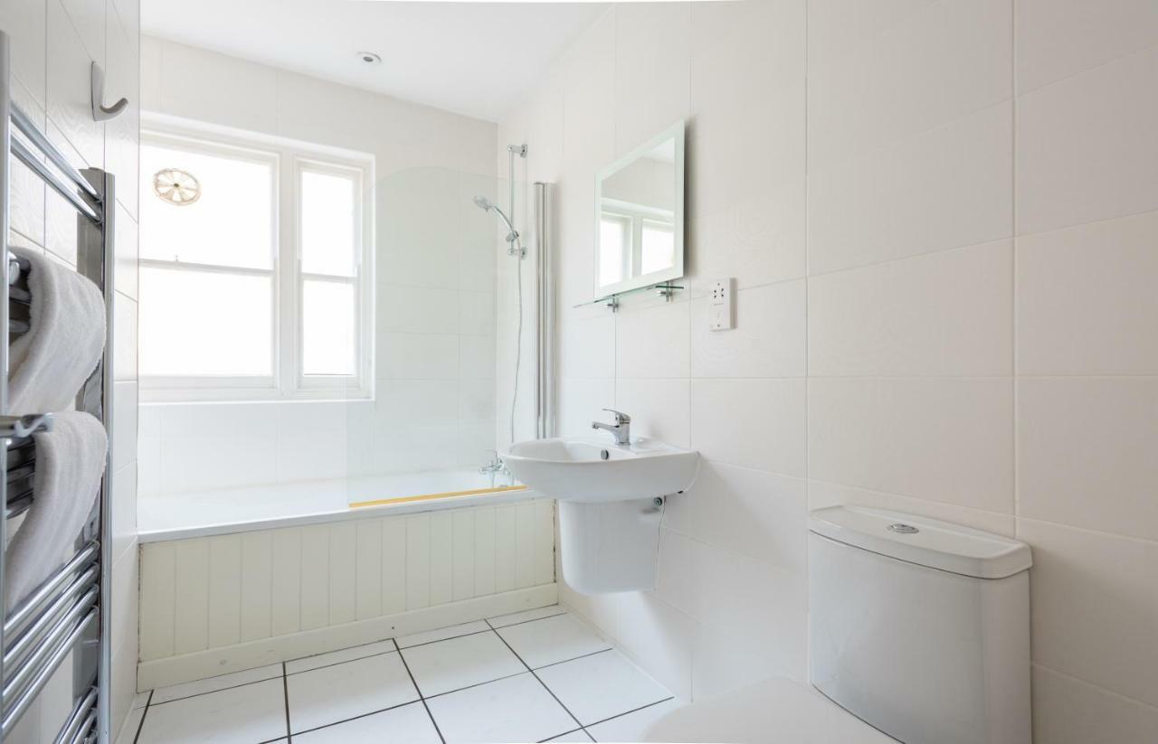 The Kensington Palace Mews - Bright & Modern 6Bdr House With Garage Londra Esterno foto